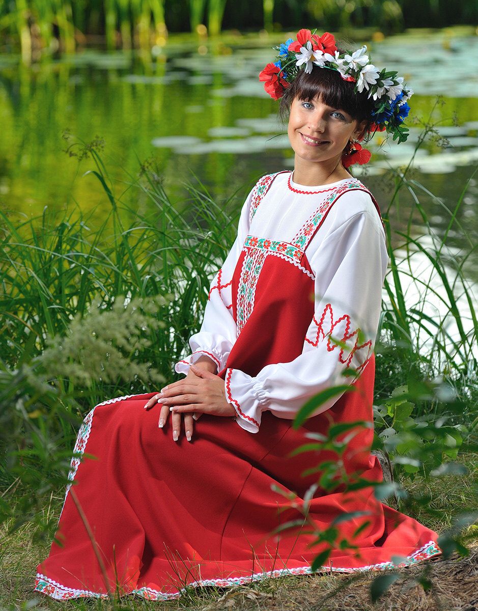 Beautiful girl Girls in Slavic costumes in Bogor